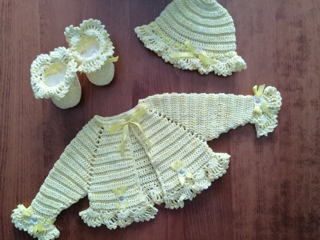 Häkelanleitung Taufgarnitur Jäckchen Mützchen Schuhchen