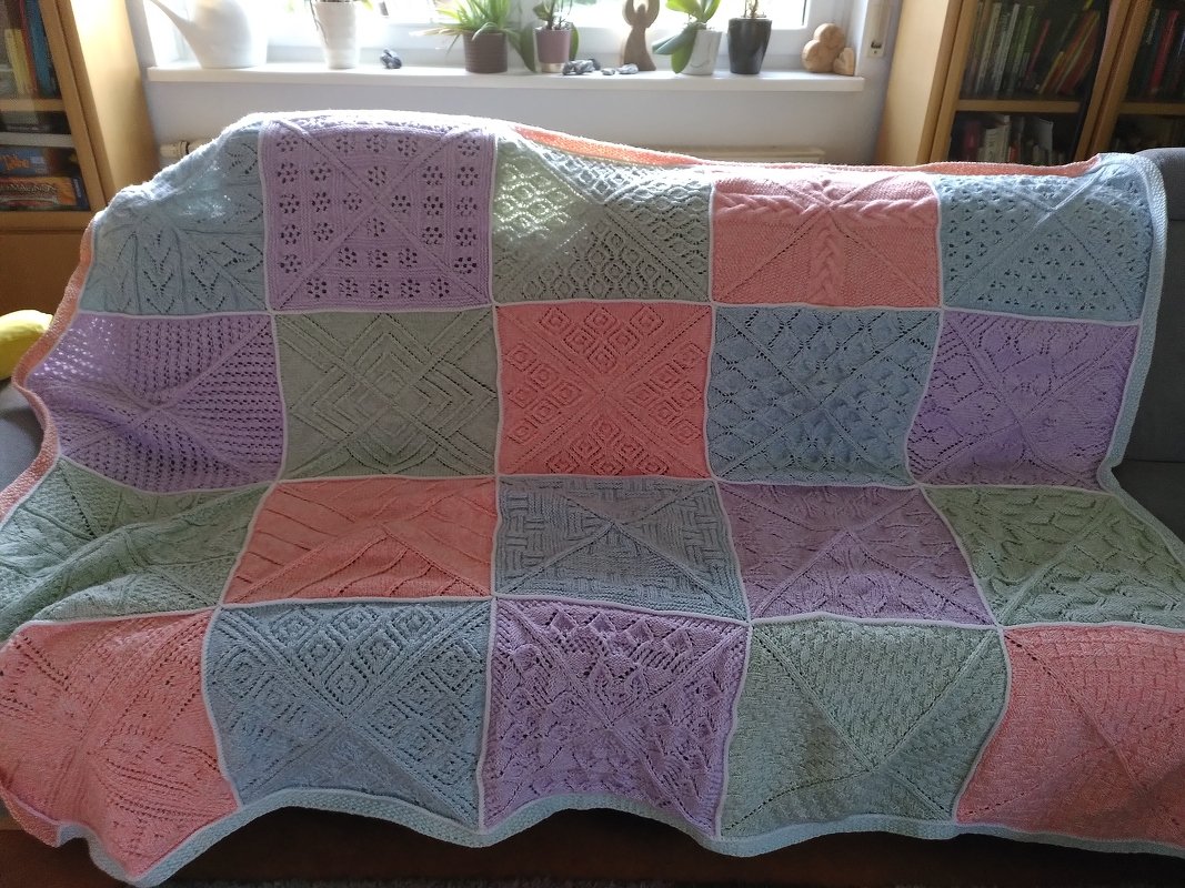 Strickanleitung Patchworkdecke // Kuscheldecke // Überwurf Venti