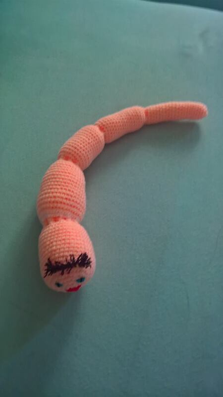 Karl der Wurm - Häkelanleitung Kostenlos