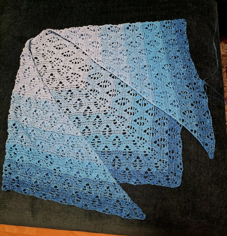 Tuch Tabea häkeln Häkeltuch Schultertuch Dreieckstuch Stola