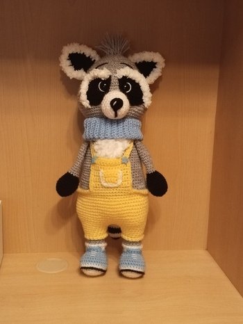 Eine super Anleitung hat alles gut geklappt nur meine dicke weiße Wolle war eine Herausforderung