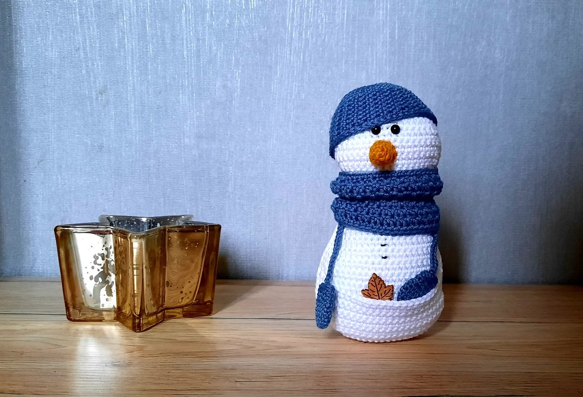 Häkelanleitung "Schneemann mit Täschchen Solveig"