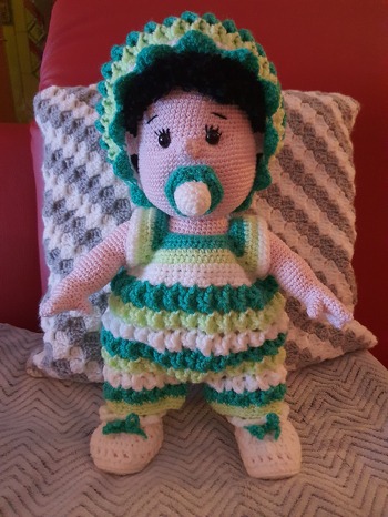 Super Anleitung, nur der Mund ist mir nicht gelungen und ich hab andere Haare gemacht (die Puppe ist für mein 8 Monate altes Enkelchen). Vielen dank