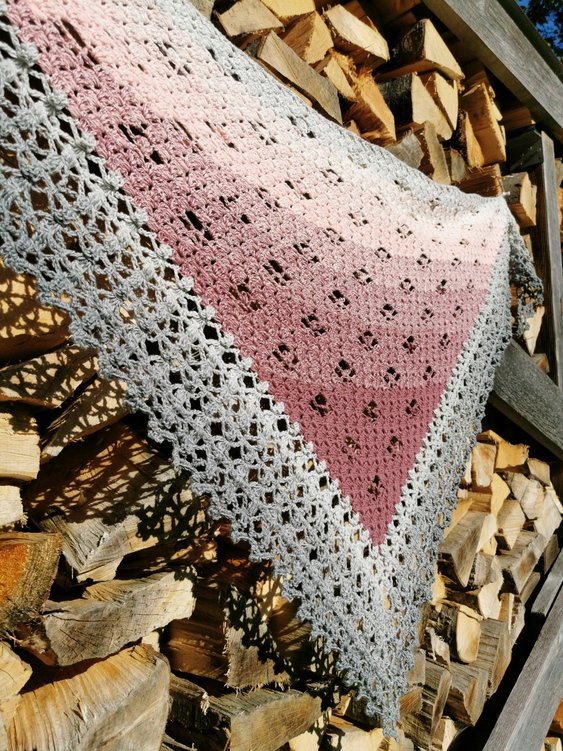 &quot;Namibia&quot; Crochet Shawl Pattern