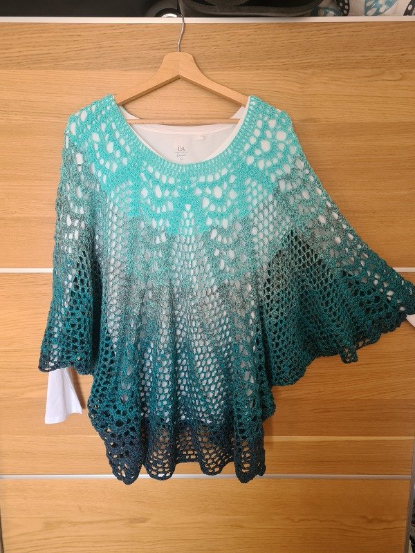 Häkelanleitung Tunika // Poncho // Ponika Rosée du Matin