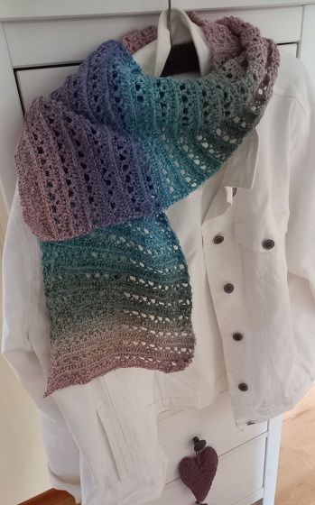 ...war gut erklärt, allerdings habe ich nur das 1. Häkelmuster gearbeitet.