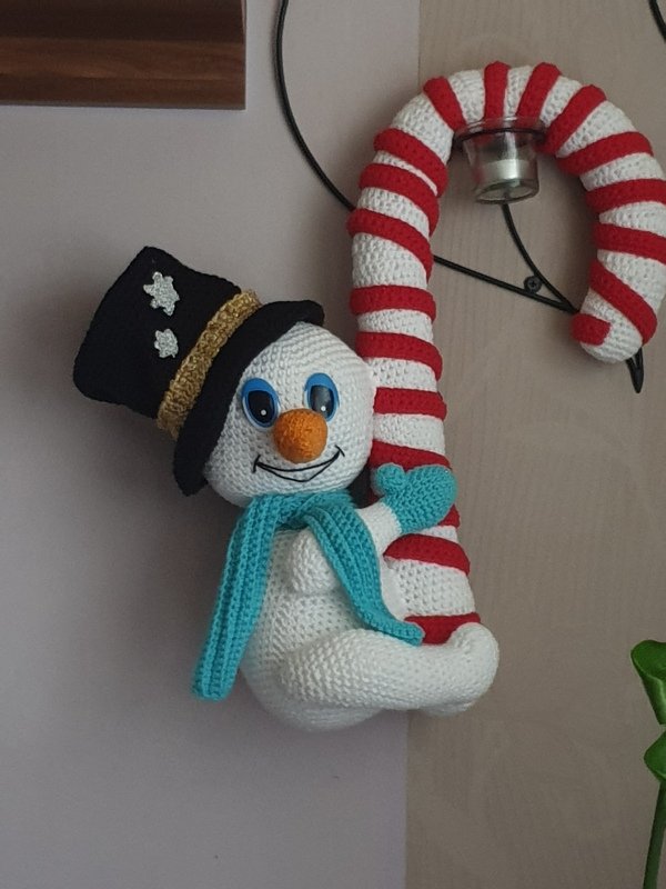 Candy canes man - Crochet Pattern from Diana´s kleiner Häkelshop