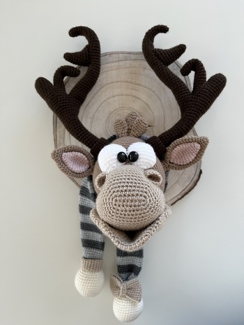 Hirschtrophäe für meine Adventsdeko.