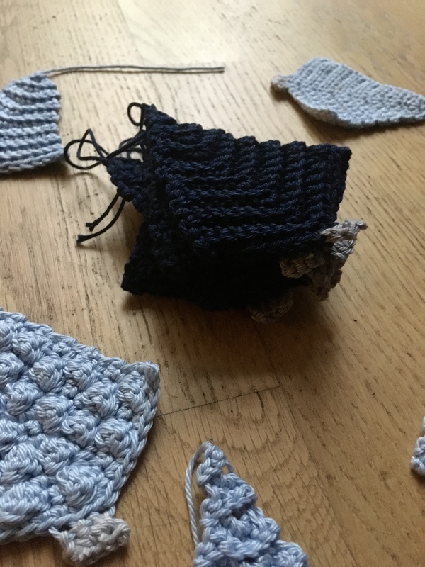 Häkelanleitung für schnelle Tannenbäumchen in 3 Varianten