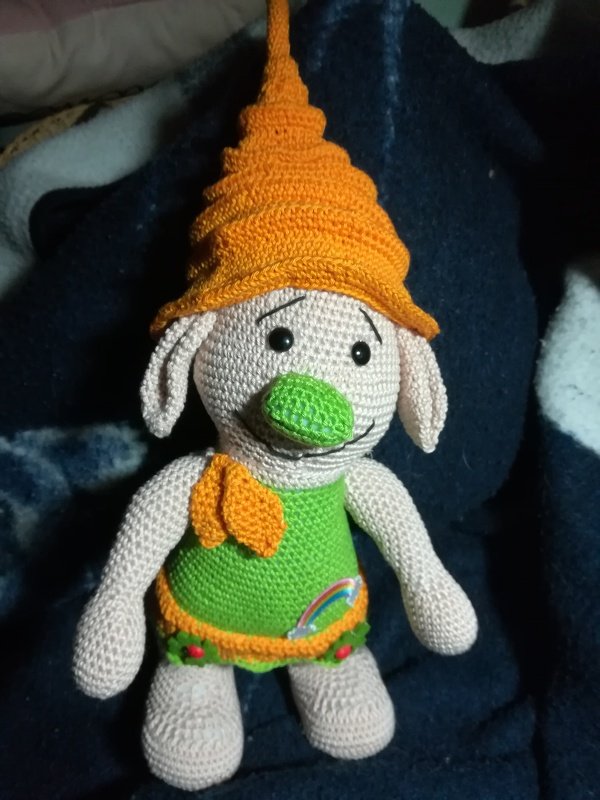 Häkelanleitung / Amigurumi / Calen, die Waldelfe
