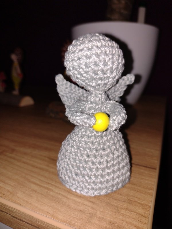 Häkelanleitung für kleine Engelchen - Schutzengel oder Weihnachtsdeko