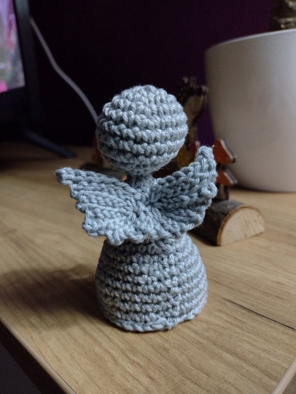 Häkelanleitung für kleine Engelchen - Schutzengel oder Weihnachtsdeko