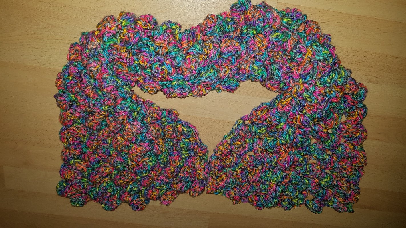 XXL-Schal NOPPENTRAUM