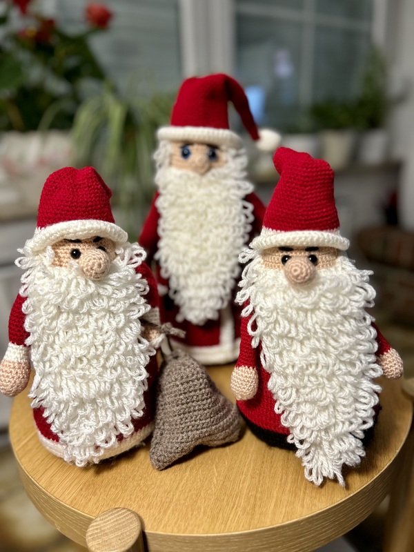 Häkelanleitung Weihnachtsmann "Willi"