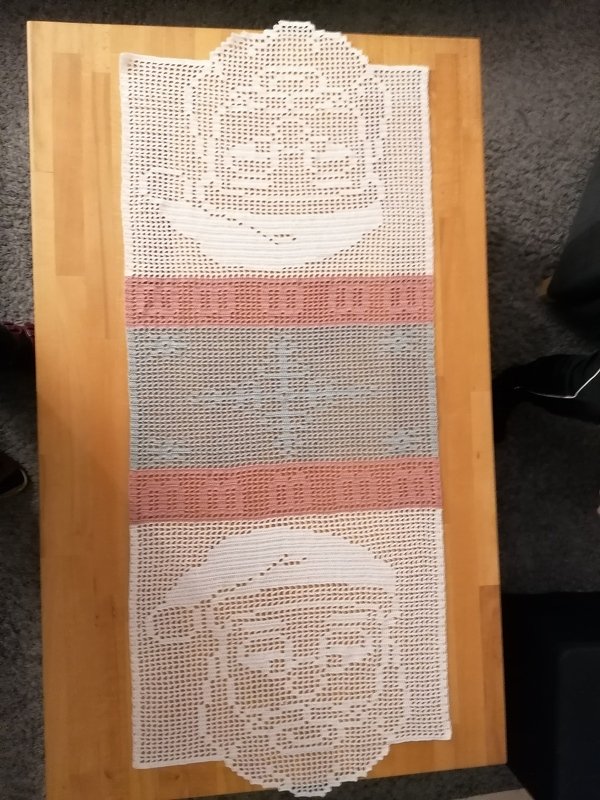 Häkelanleitung / Tischläufer "Santa"