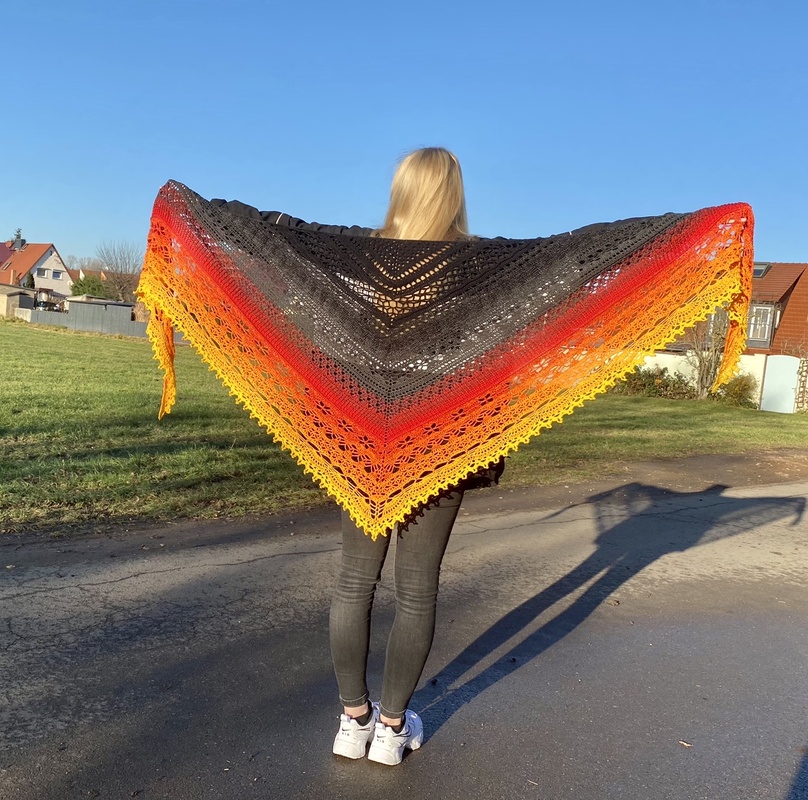Crochet pattern Mystery shawl 2020
