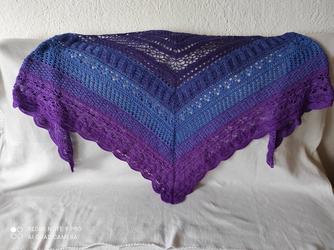 Crochet pattern Mystery shawl 2020
