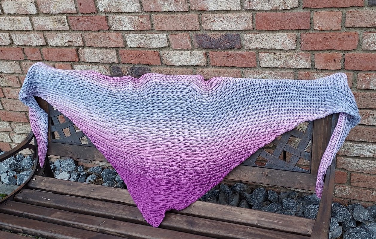 Mamuro by Elso Designs