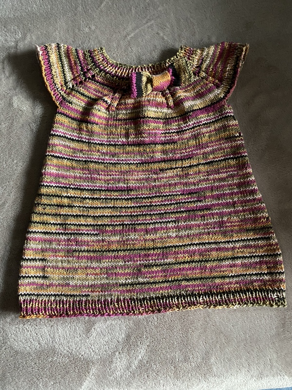 Strickanleitung JETTE - Babykleid und Kinderkleid in 6 Größen