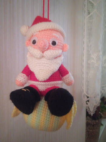 Mein Weihnachtsm mit anderer Bonbonfarbe Bin 70 und männlich. Hat alles gut geklappt