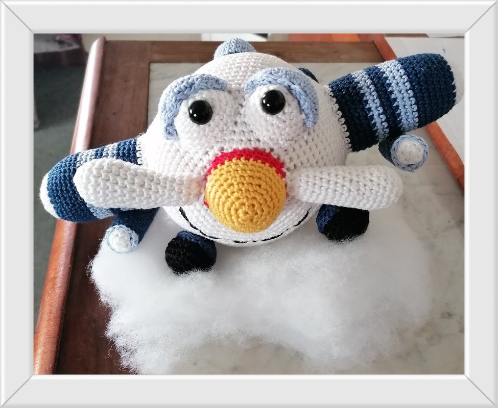 Manni das Flugzeug -- Häkelanleitung von Haekelkeks