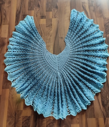 Eine sehr gut beschriebene Anleitung. Ein Tuch zur Entspannung.