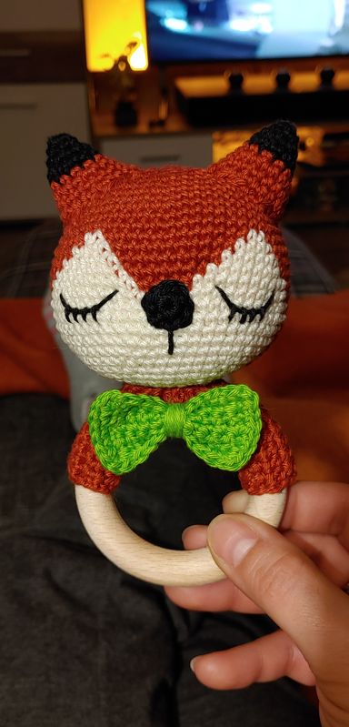 Fox rattle crochet pattern