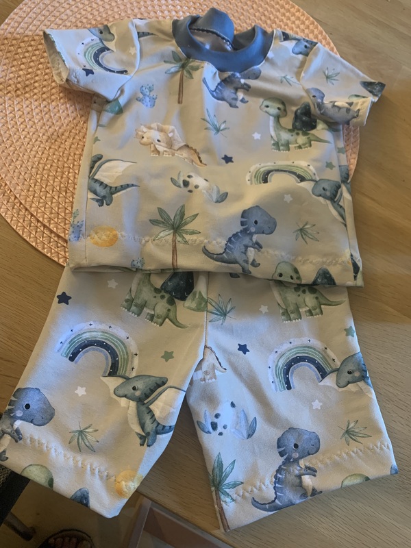 Schnittmuster Kinder Pyjama Anna + Rüdiger für Nähanfänger