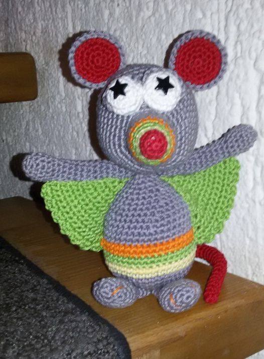 Häkelanleitung bunte Fledermaus