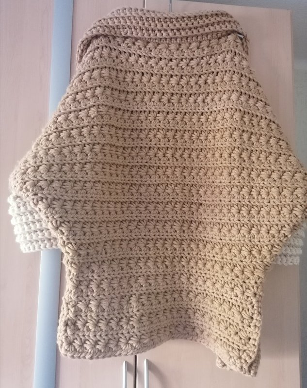 Häkelweste LOLA (Universalgröße, ganz leicht anzupassen)