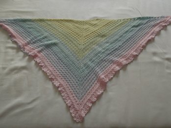 Sehr schönes Tuch und war leicht nach zu arbeiten.