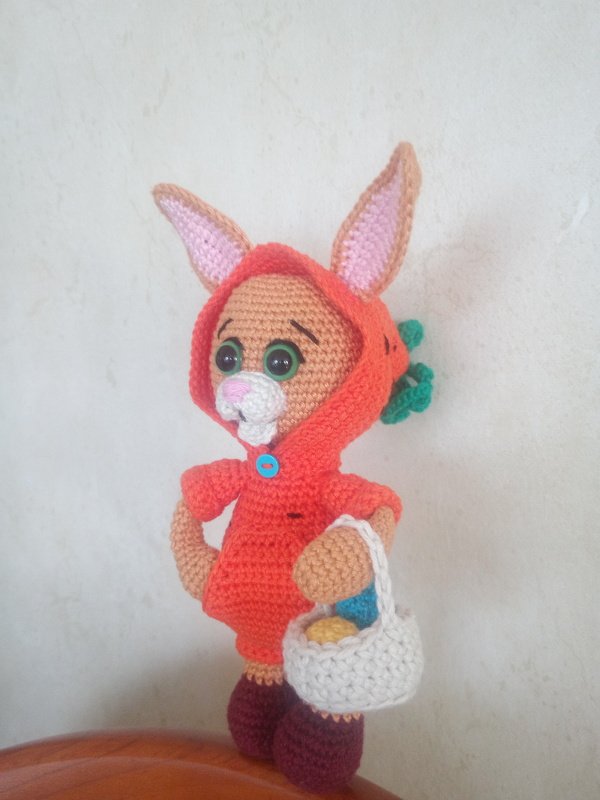 Easter Bunny in Carrot Tracksuit