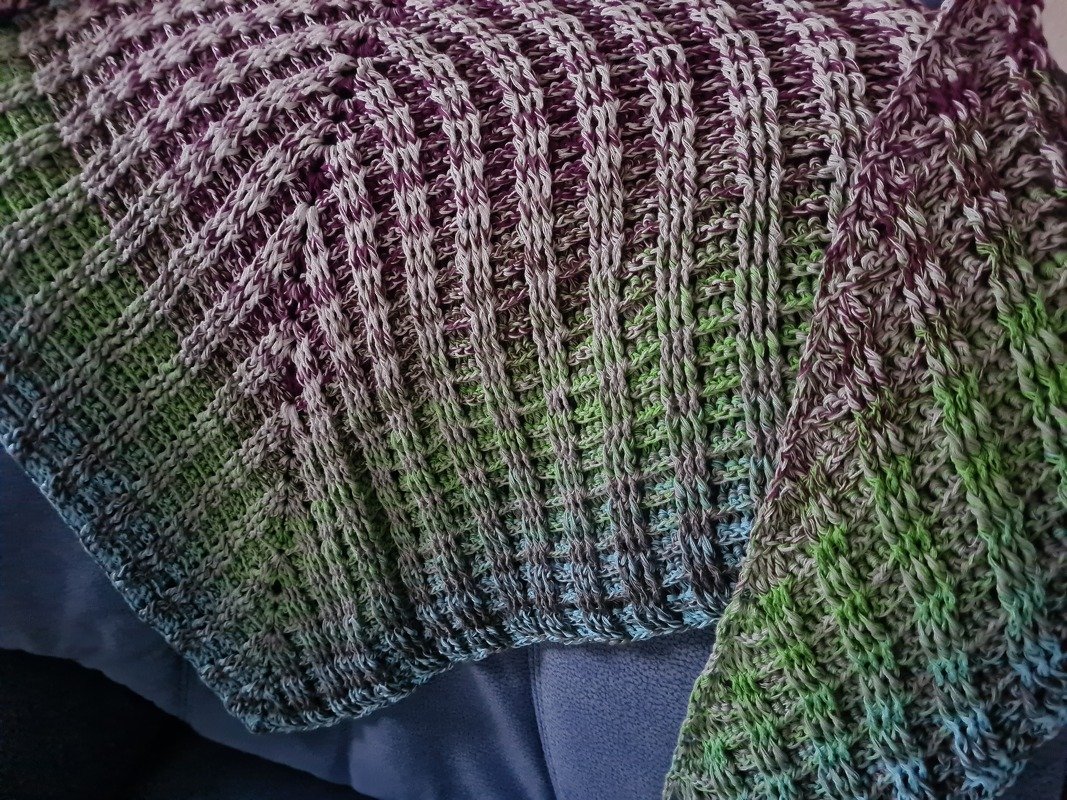 Häkelanleitung Tuch &quot;Wolkenspiel&quot;