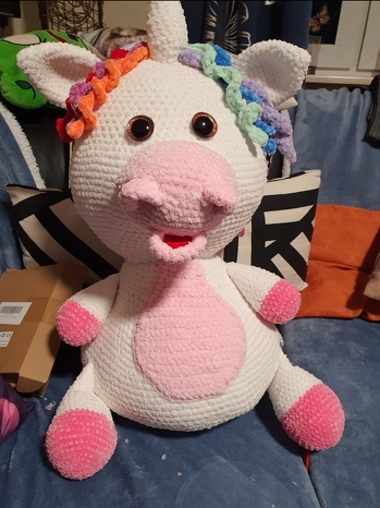 Mein erstes chenile einhorn! Das war eine arbeit 😅