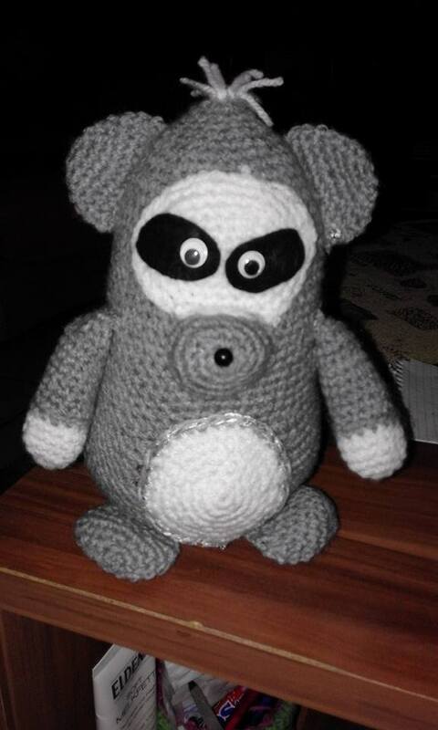 Kostenlos: Häkelanleitung für Häkelblumen, Streudeko, Aufnähblüten