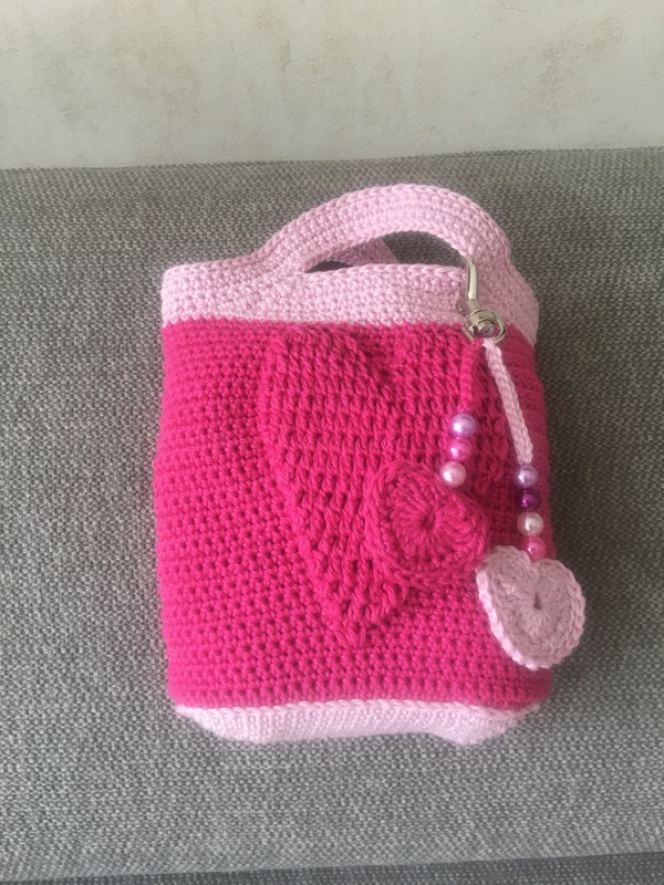 Bag (gift bag) with the heart (2 sizes)