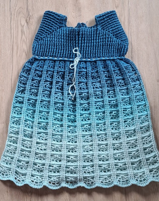 Häkelanleitung Kinderkleid "Kunterbunt"