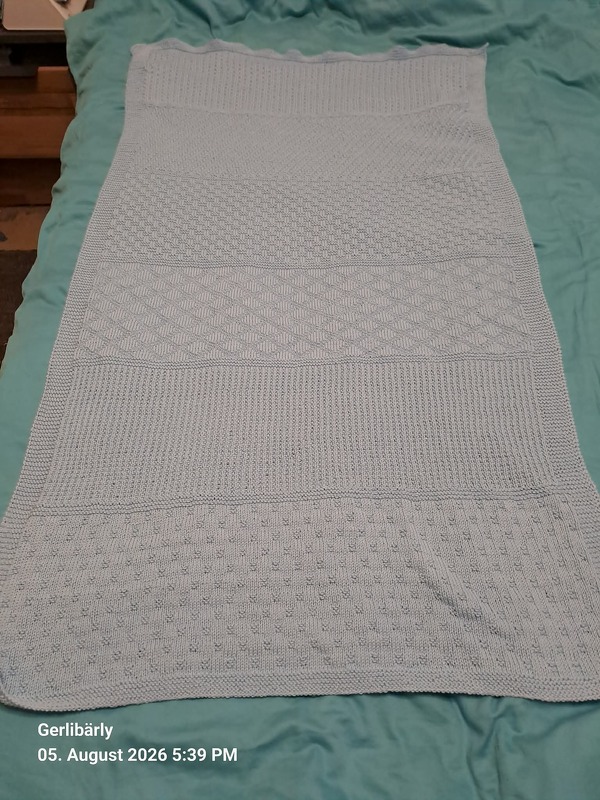 Strickanleitung Babydecke Mustermix