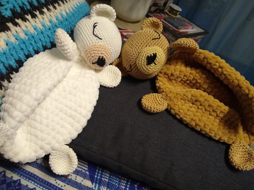 Crochet Pattern - cuddly bear
