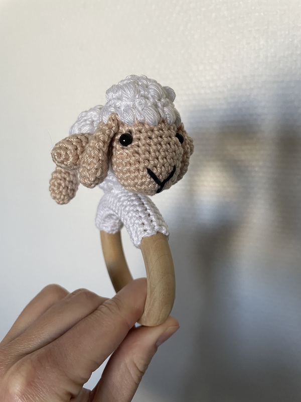 Schaf - Rassel "Ella" Häkelanleitung