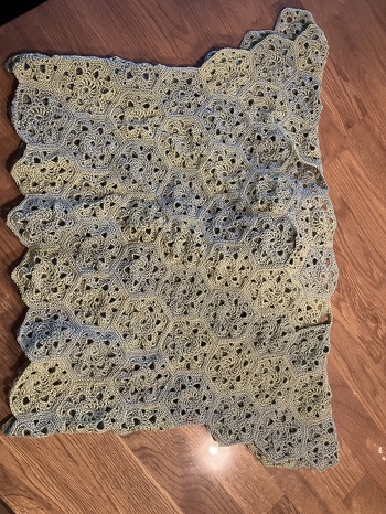 Ich habe das Shirt für meine Enkelin gehäkelt und es hat super geklappt