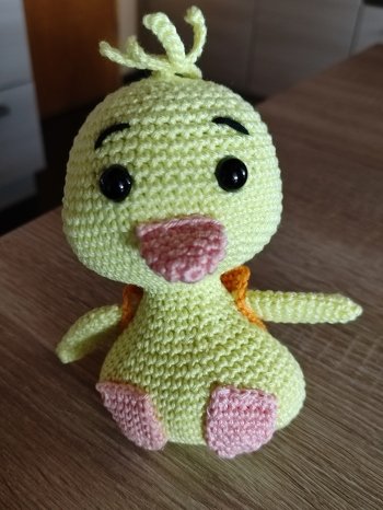 Ich habe das Küken Emil gehäkelt :)  eine super tolle Anleitung von Wolldiamant, wie immer, mit ganz viel Bildern und alles genauestens erklärt. Ganz einfach nachzuhäkeln. Kauft euch die Anleitung und habt genauso viel Spaß mit den Küken wie ich. :)