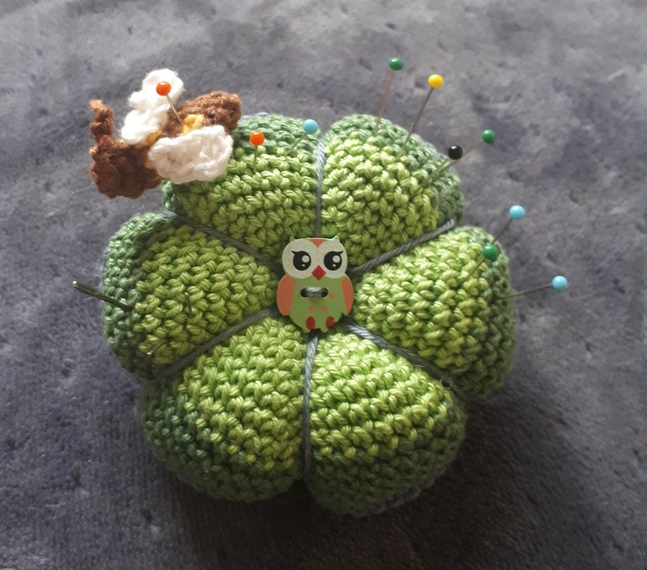 Crochet Pattern: Pincushion!