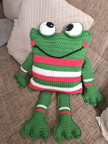 Mein Enkeltochter liebt ihr Froschkissen