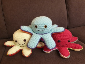 Die Anleitung ist sehr verständlich geschrieben und einfach nach zu häkeln.EONFACH NUR TOP👍👍👍