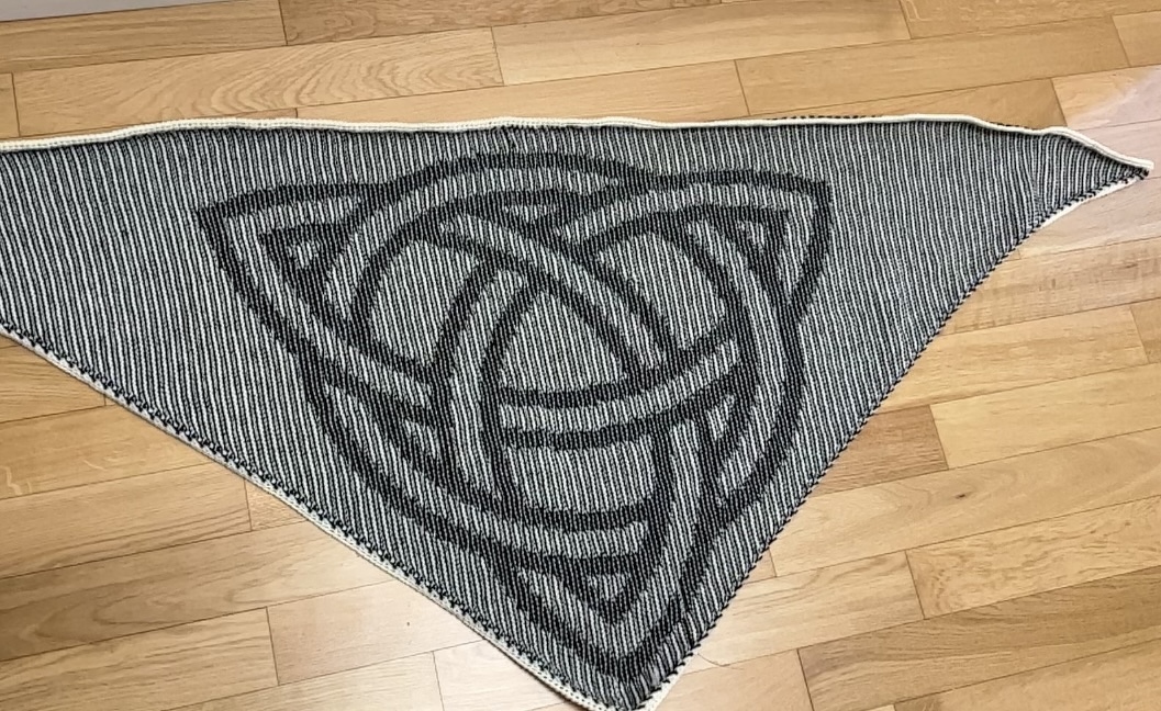 Celtic Knot, Shadow Knitting, Illusion Knitting, Motif Shawl