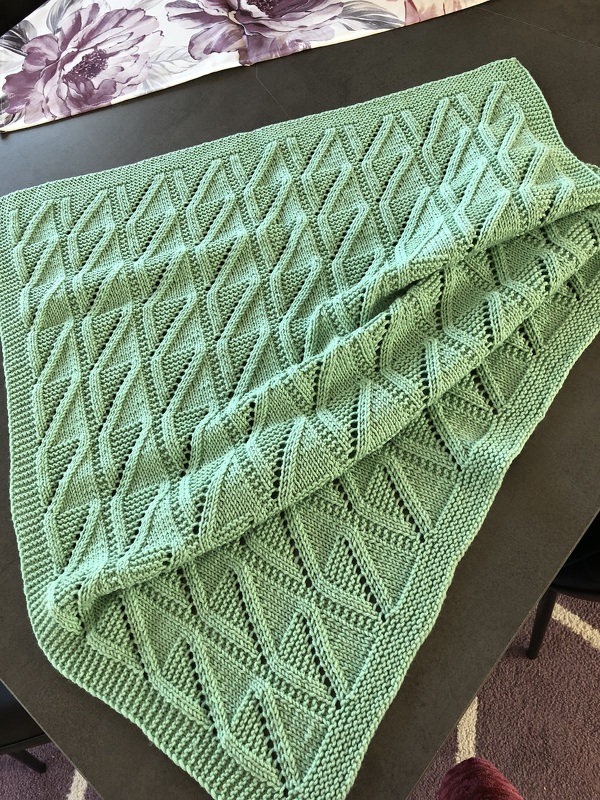Baby Blanket „Sweet Embrace“, knitting pattern