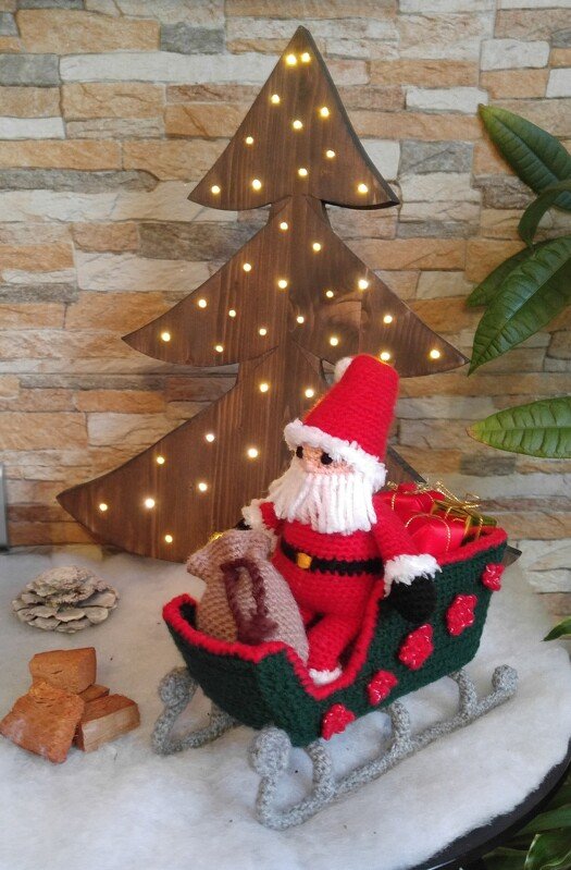 Crochet pattern sleigh Christmas decoration &amp; gift - easy and versatile