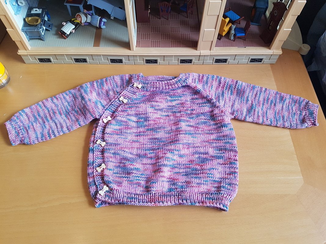 Schlüttli aus Sockenwolle Gr. 50-80