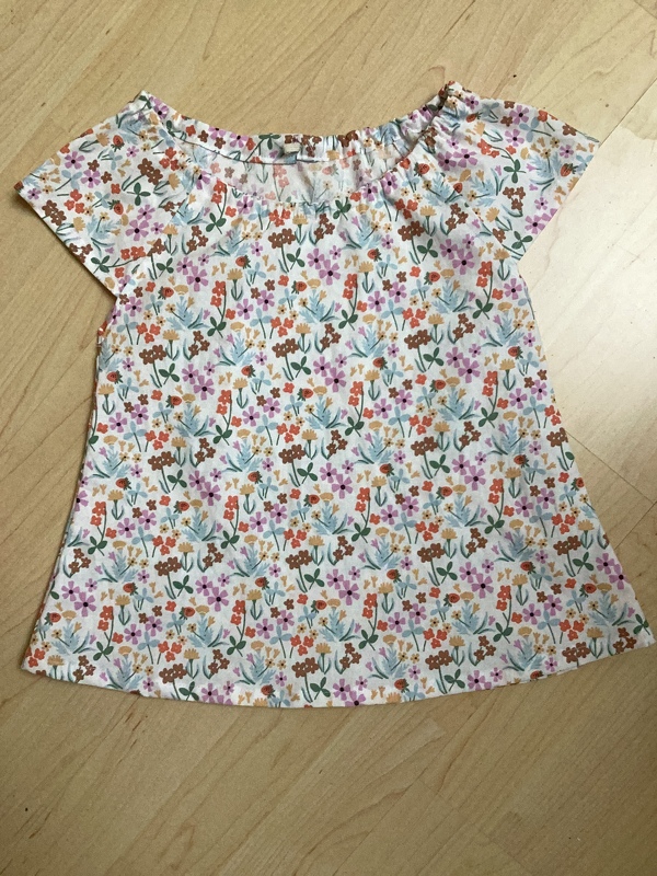 Schnitt und Anleitung Carmen-Bluse für Mädchen Größe 68-140